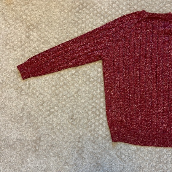 Athleta Sparkly Metallic Thread Red Crewneck Sweater size Medium - Picture 5 of 10